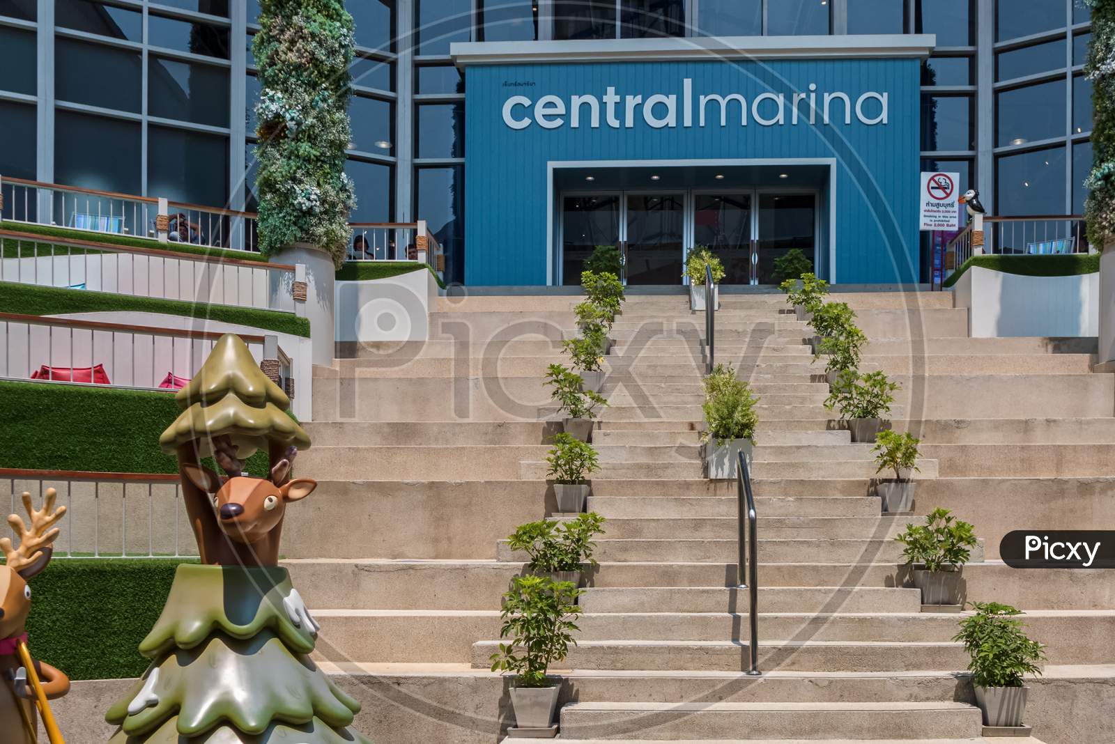 Pattaya,Thailand - April 14,2018: Centralmarina This Is An Entrance To The Shopping Mall,Which Is In Secondroad.The Building Was Renovated In 2016 And The Old Name Is Big C.