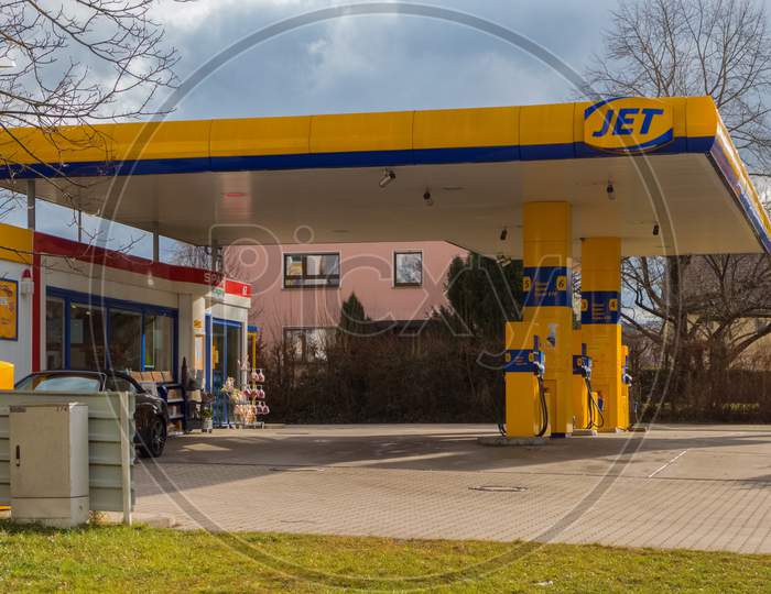 Boeblingen,Germany - January 21,2018: Tuebinger Strasse This Is A Jet Gas Station Near The Park With The Lakes.Jet Is A German Company,Which Sells Gas,Fuel And Oil For Cars.