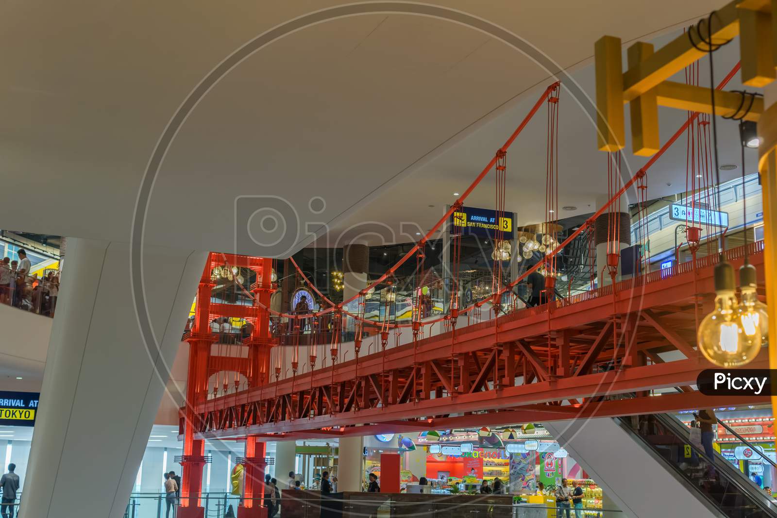 Pattaya,Thailand - October 19,2018:Terminal 21 This Is The Second Floor Of The Big Shopping Mall With Many Shops,Restaurants And A Fake Bridge For Decoration.The Mall Is In Second Road.