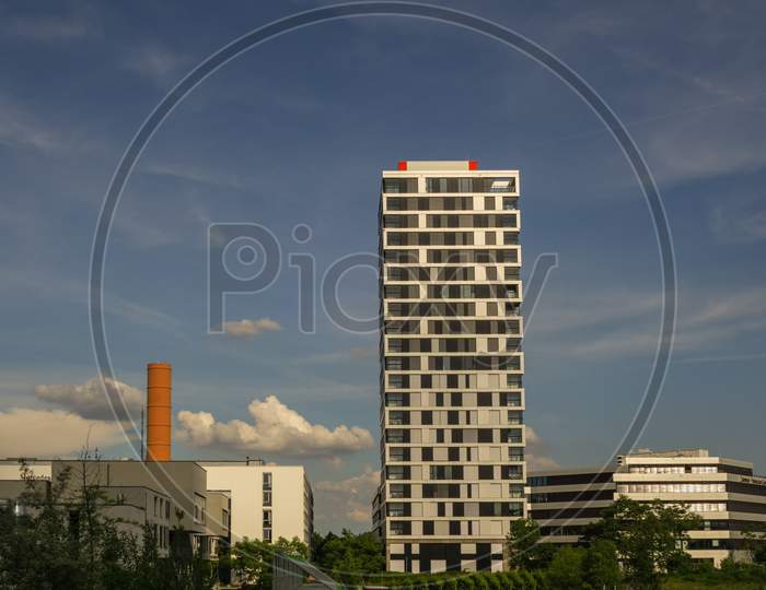 Stuttgart,Germany - May 25,2018: Skyline This Is The Biggest Apartment Building Of The City.It'S New,Modern And In Stresemannstrasse.There'S A Restaurant Inside,Too.
