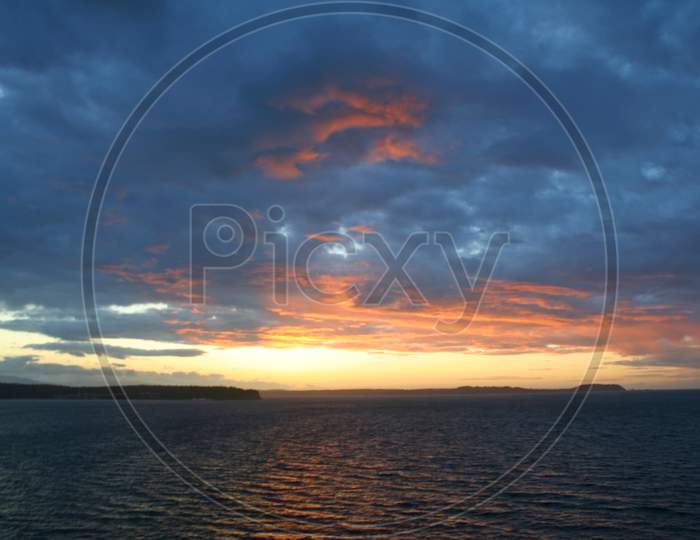 Sunset Over Puget Sound (Wa 00379)