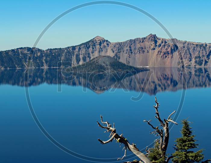 Crater Lake Reflection (Or 01241)