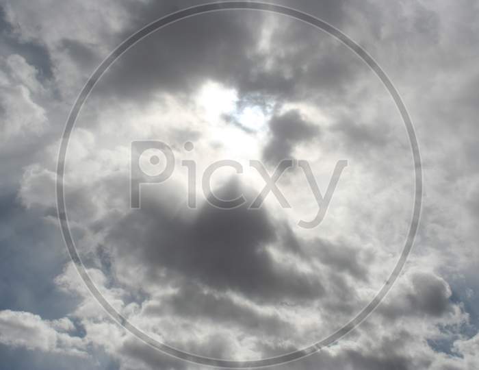Clouds (Nv 00415)