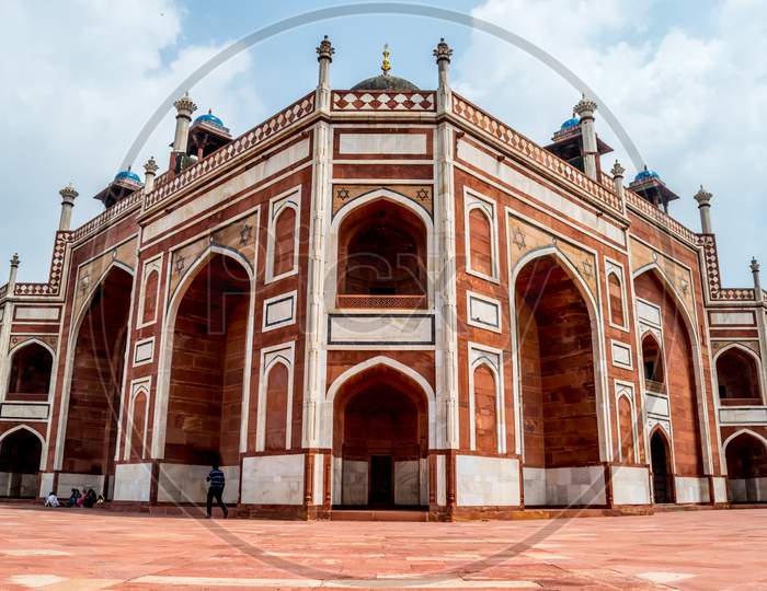 Architecture of the tomb of Mughal Emperor Humayun in Delhi, India, UNESCO World Heritage Site