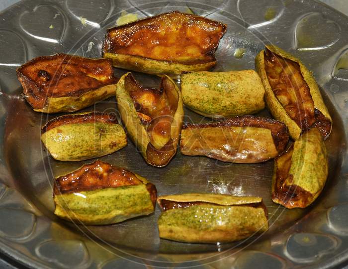 Fried Pointed Gourd