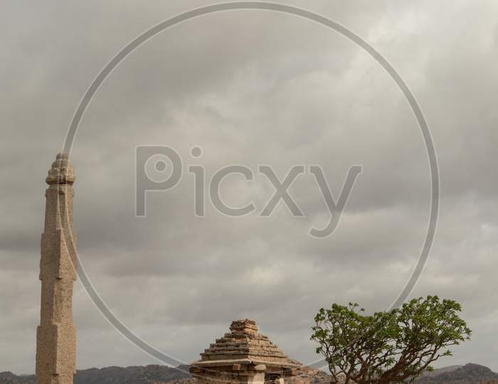 Small Ruined Temple At Hemakuta Hill Top At Hampi, Karnataka