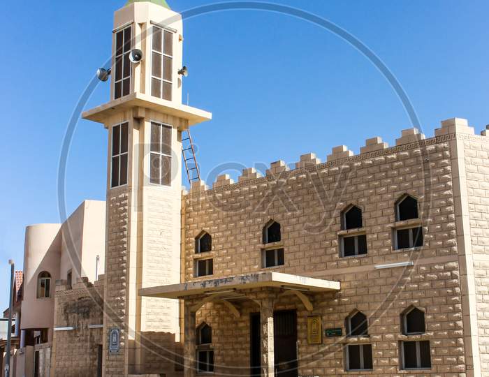 masjid minarate