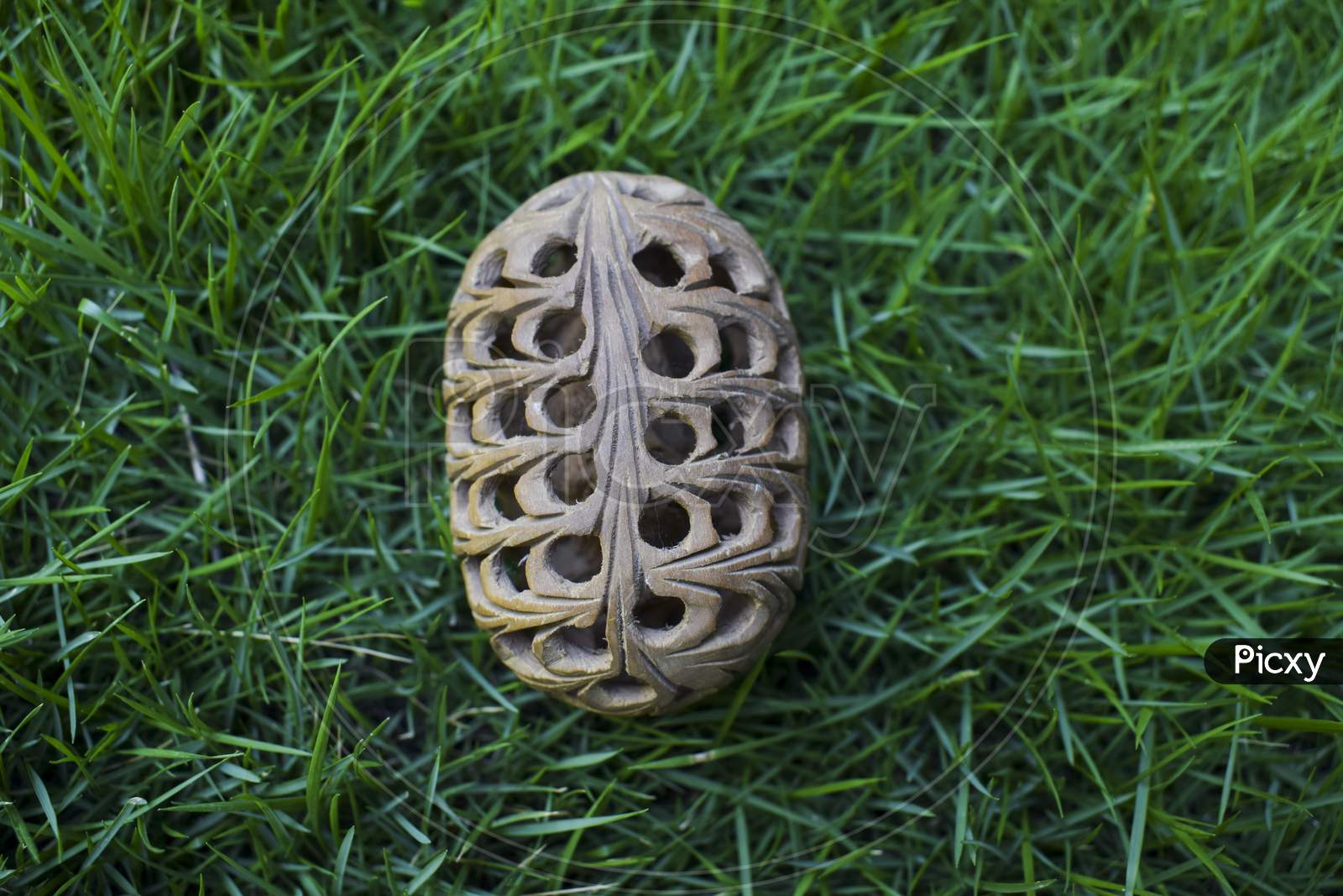 Kadamb Wood egg With Intricate Carving, Handcrafted By Artisans Of Rajasthan In India