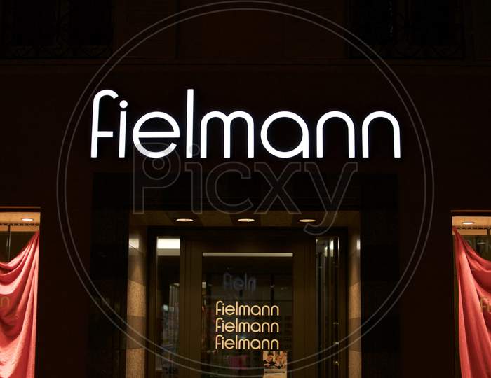 Luminous Fielmann Logo
