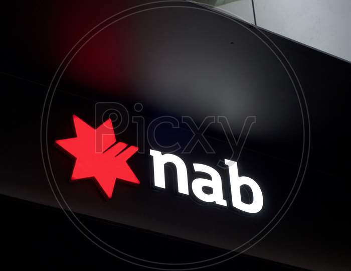 Illuminated Nab (National Australian Bank) Logo