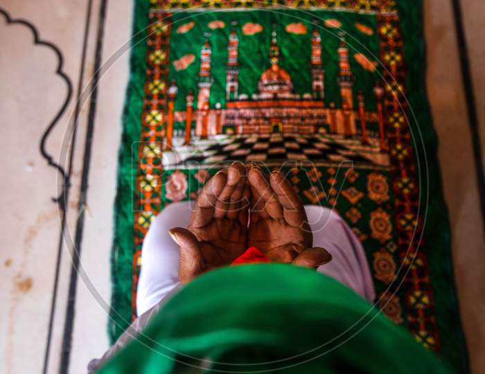 Muslims offer prayer Inside  Jama Masjid After The Opening Of Most Of The Religious Places As India Eases Lockdown Restrictions That Were Imposed To Slow The Spread Of The Coronavirus Disease (Covid-19), In The Old Quarters Of Delhi, India, June 8, 2020.