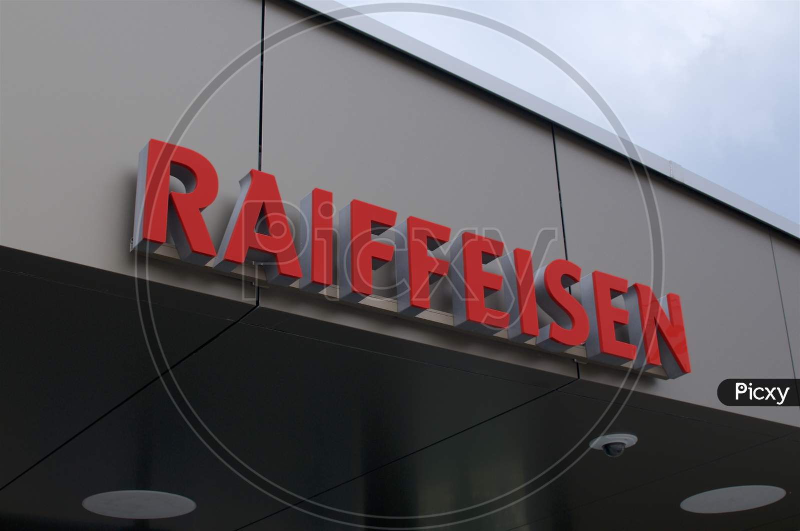 Logo Of The Swiss Raiffeisen Bank