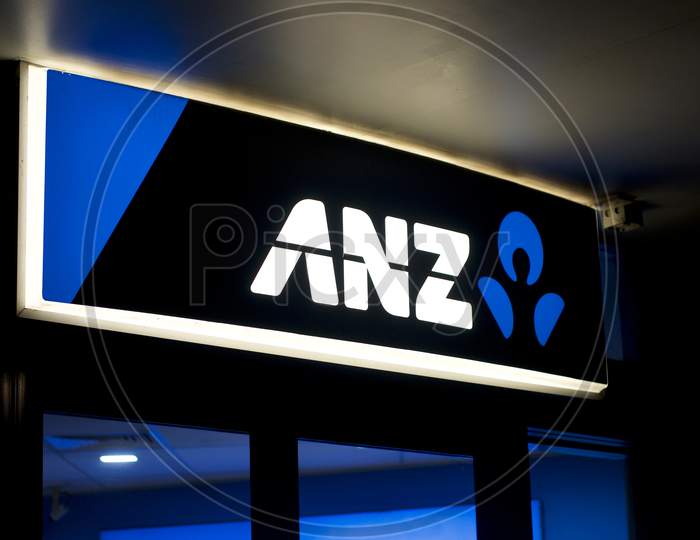 Illuminated Anz (Australia And New Zealand Banking Group) Sign