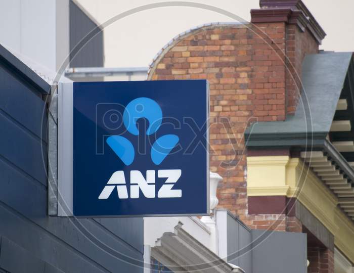 Anz (Australia And New Zealand Banking Group) Bank Sign