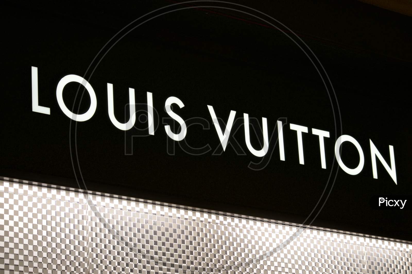 Louis Vuitton  Crown Melbourne