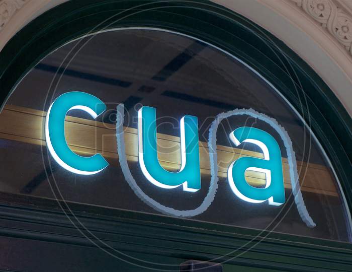 Cua Bank Sign