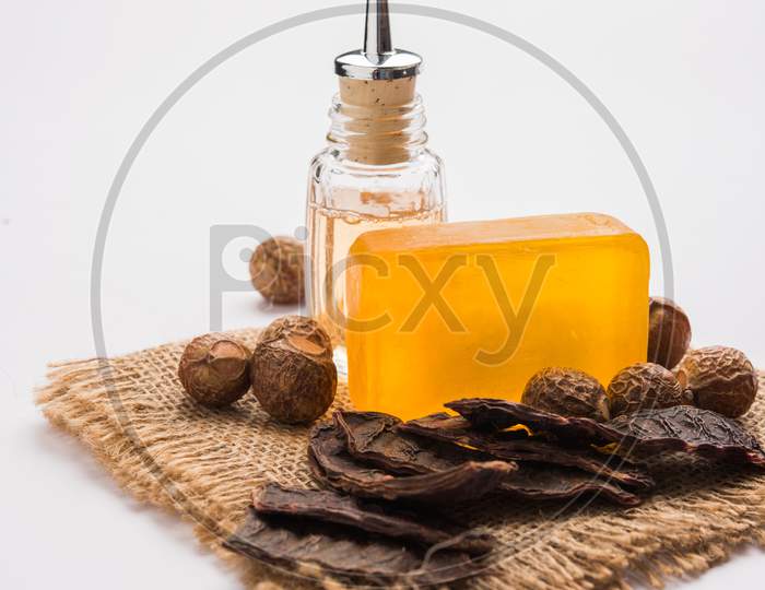 Shikakai shampoo and soap with essential ingredients like Soapnut or Reetha, Amla, Lemon, oil