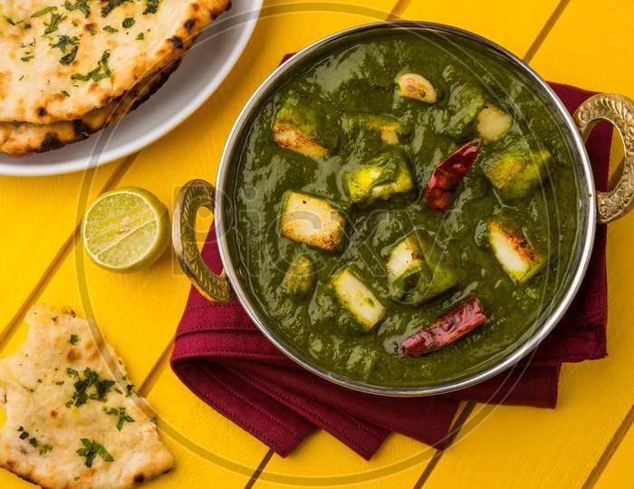 Palak Paneer  OR spinach and cottage cheese Curry