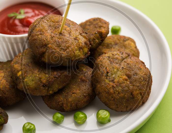 Hara Bhara Kabab or Green Peas Pakora