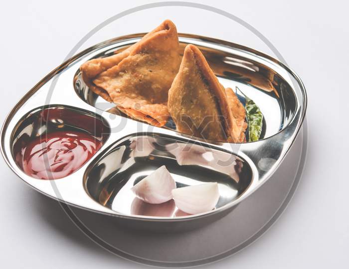 Samosa - Indian snacks or Junk Food