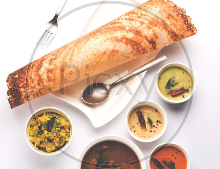 dosa in cone, triangle and roll shape