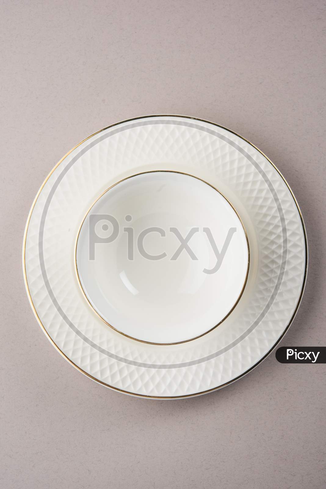 Empty bowl with plate