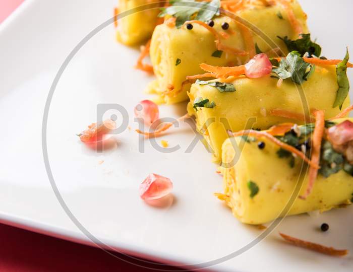 Khandvi Snacks OR Dahivadi OR Suralichi Vadi