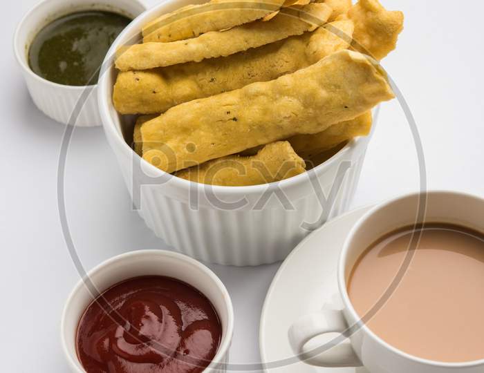 Indian Cuisine Fafda served with tomato ketchup and tea