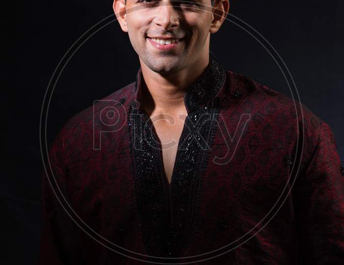 Indian man in ethnic wear