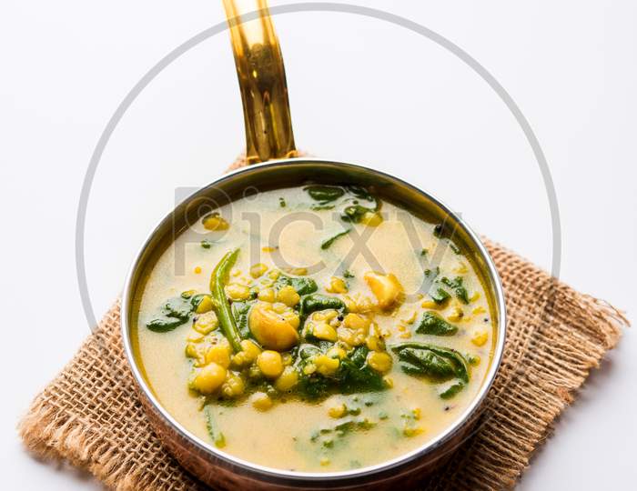palak dal /dal palak or Lentil spinach curry