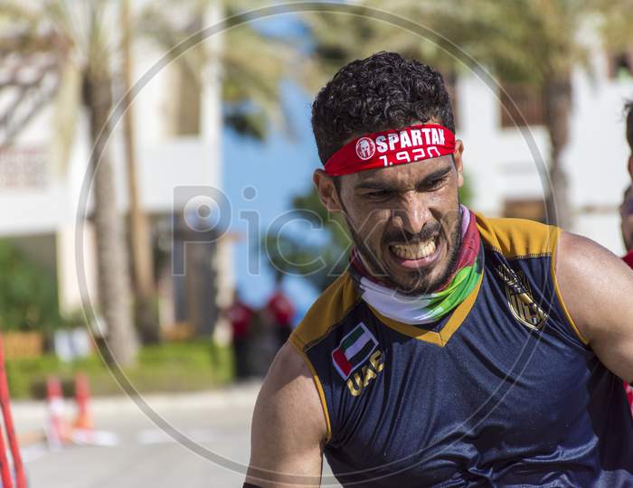 Muscat, Oman 17th july 2020. Sportsmen and women performing various hurdles and adventure sports in the spartan race of middle east.