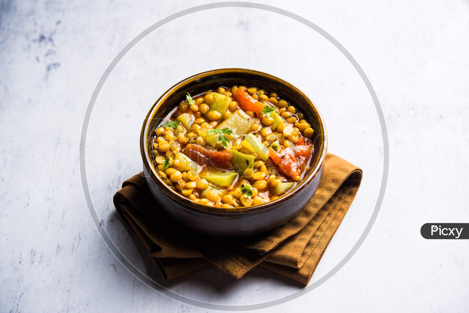 Image Of Lauki Doodhi Chana Dal Subji Or Bottlegourd Gram Curry Served In A Bowl Selective