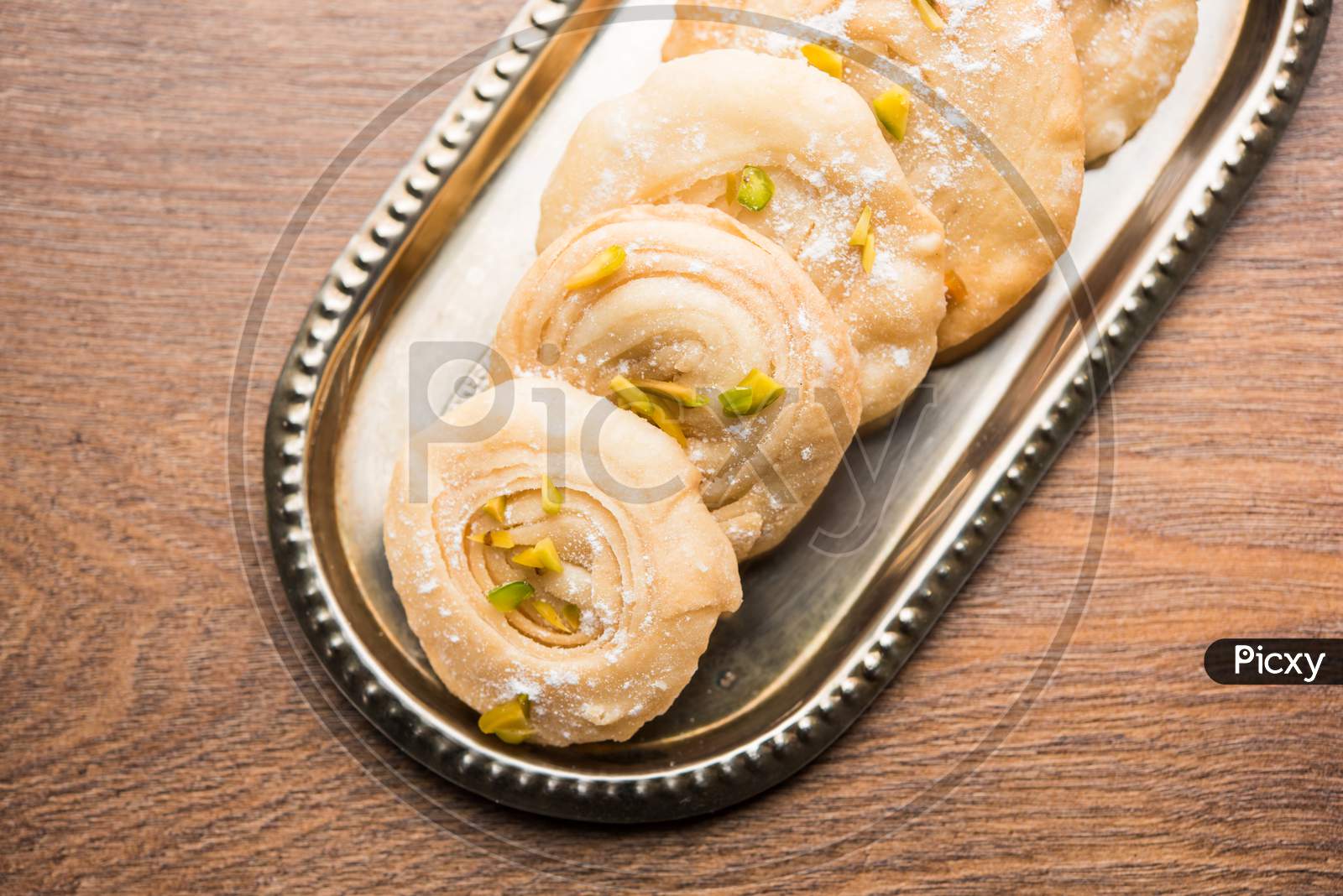 Chirote or Chiroti is a sweet dish from Karnataka and Maharashtra