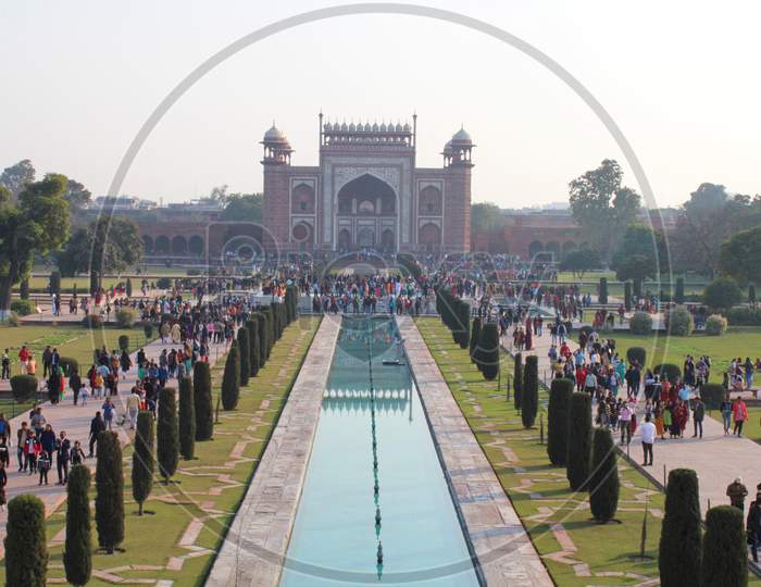 Part and entrance of Taj mahal