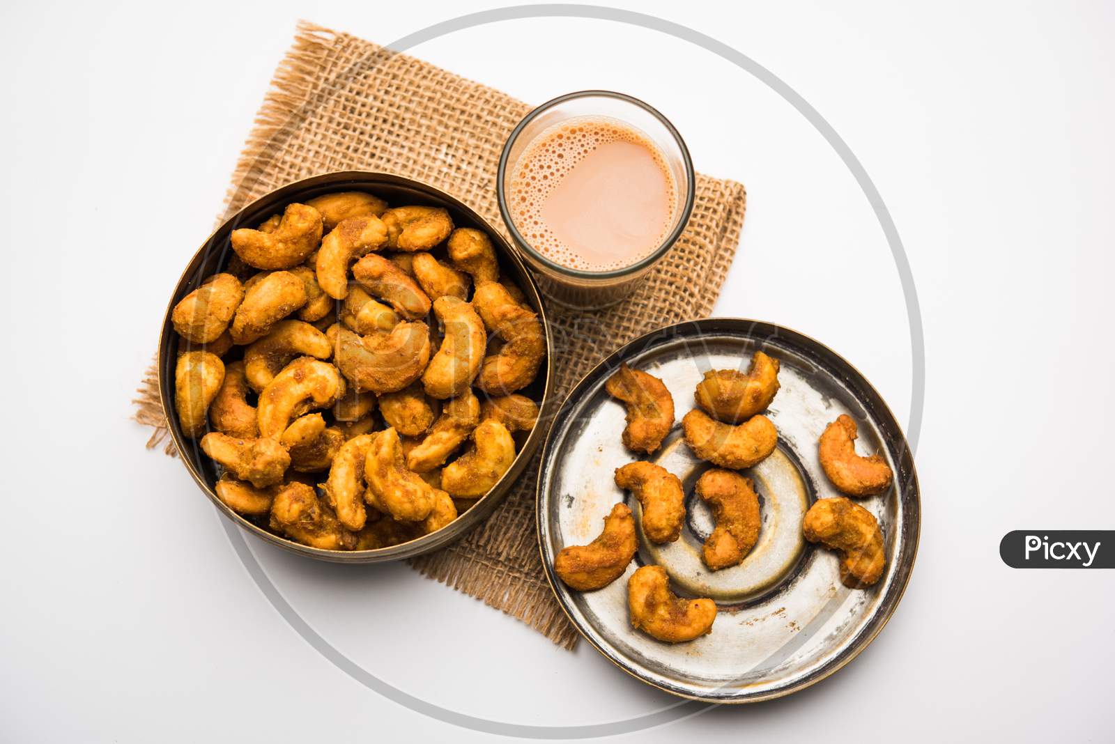 Kaju Pakoda/pakora OR Cashew Nut Fritters