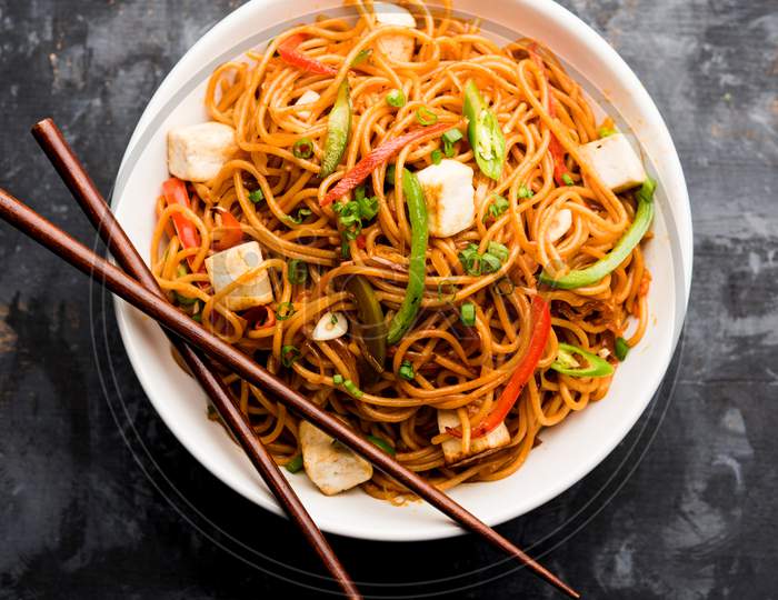 Image of Schezwan Paneer hakka noodles-PN154256-Picxy