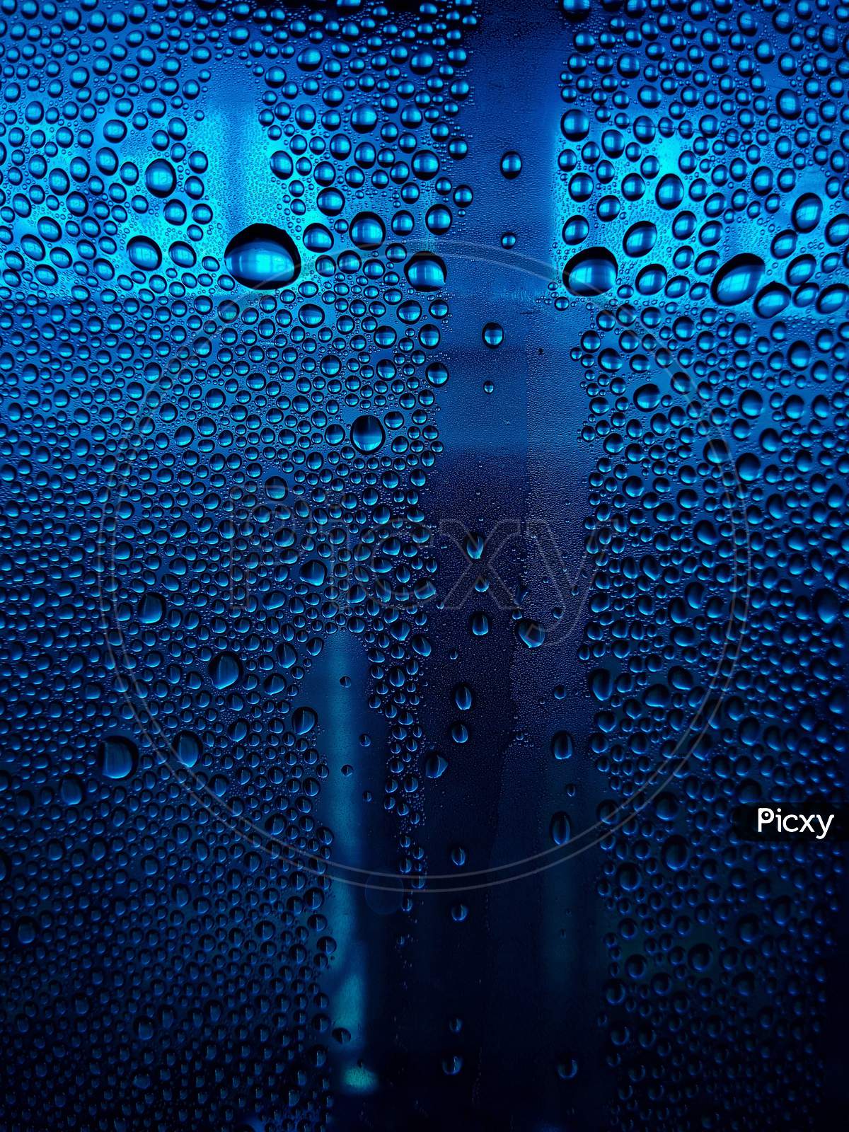 Water Drops Sparkle.