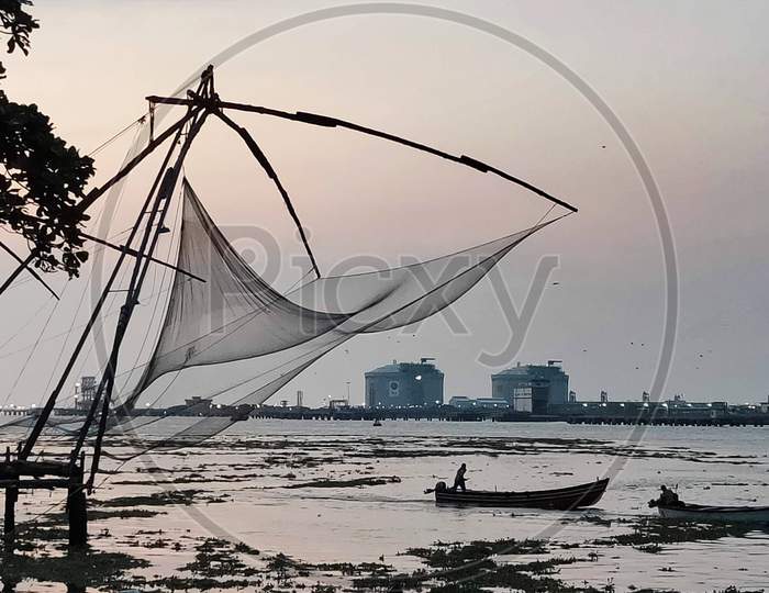 Chinese fishing net