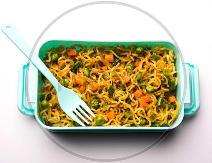 noodles Lunch Box / Tiffin for Indian kids