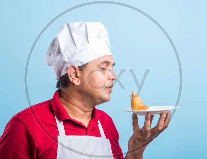 Image Of Indian Male Chef Cook In Apron And Wearing Hat Xg731797 Picxy 