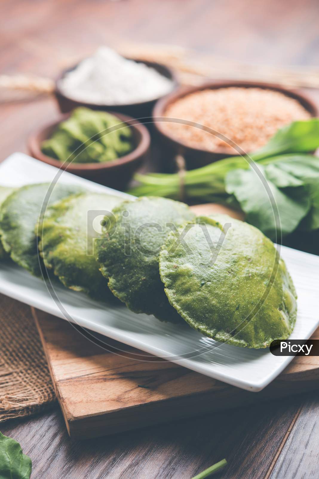 Palak Puri or Spinach Poori