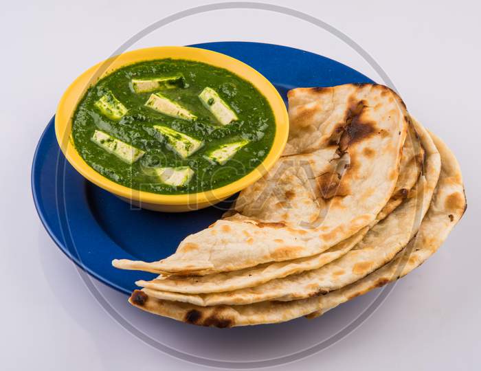 Palak Paneer / Spinach cottage cheese curry