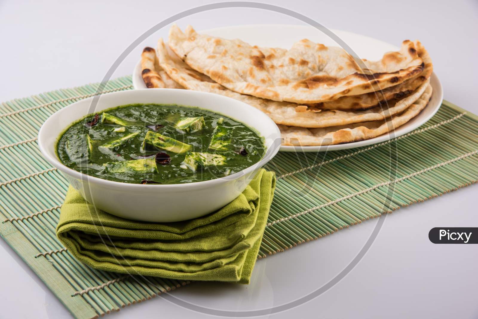 Palak Paneer / Spinach cottage cheese curry