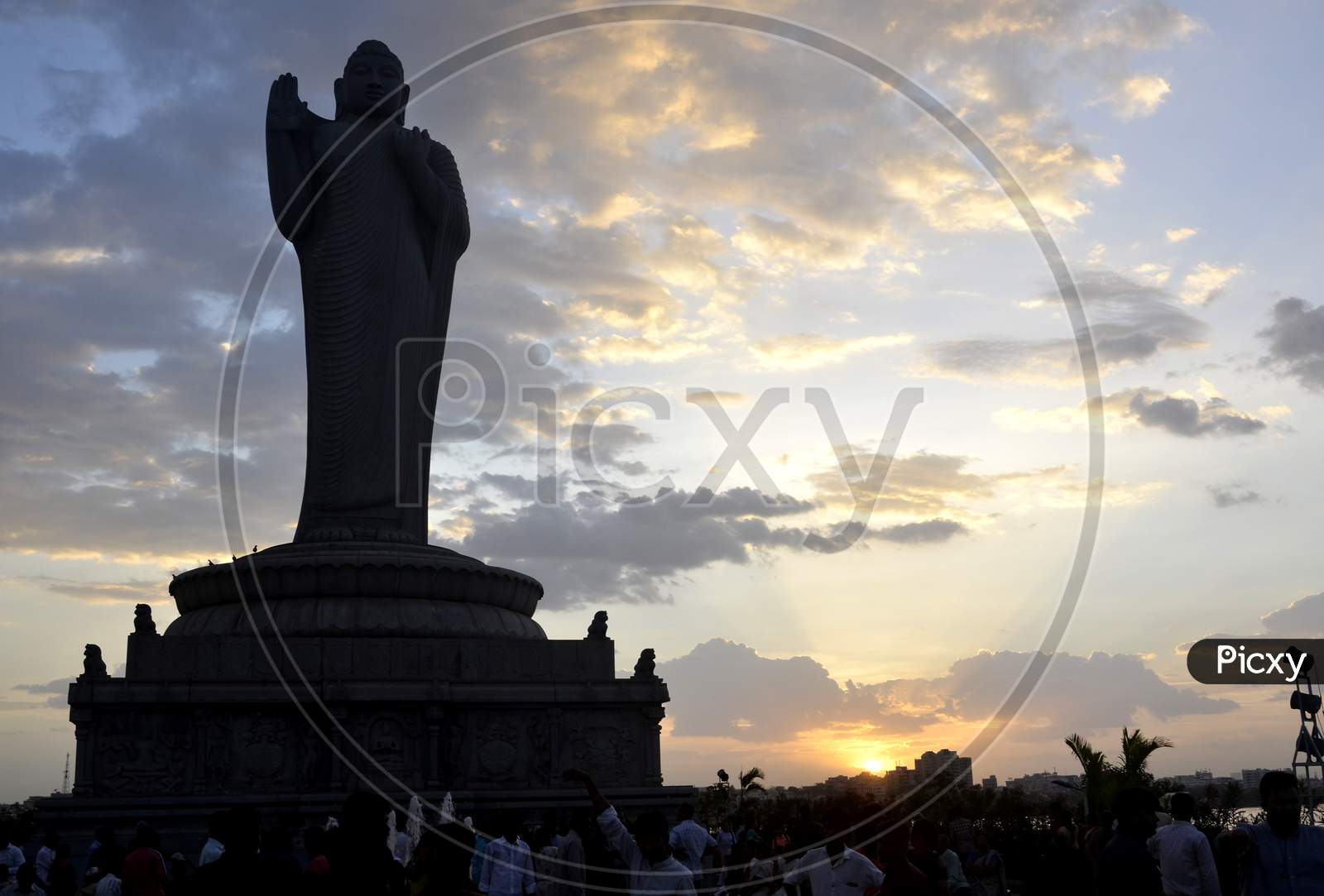 image-of-buddha-statue-in-hussain-sagar-lake-sn140379-picxy