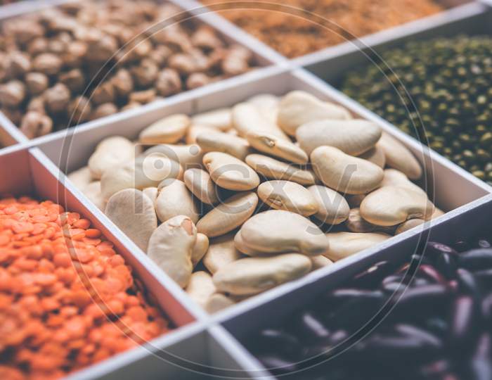 Indian Beans,Pulses,Lentils,Rice and Wheat grain