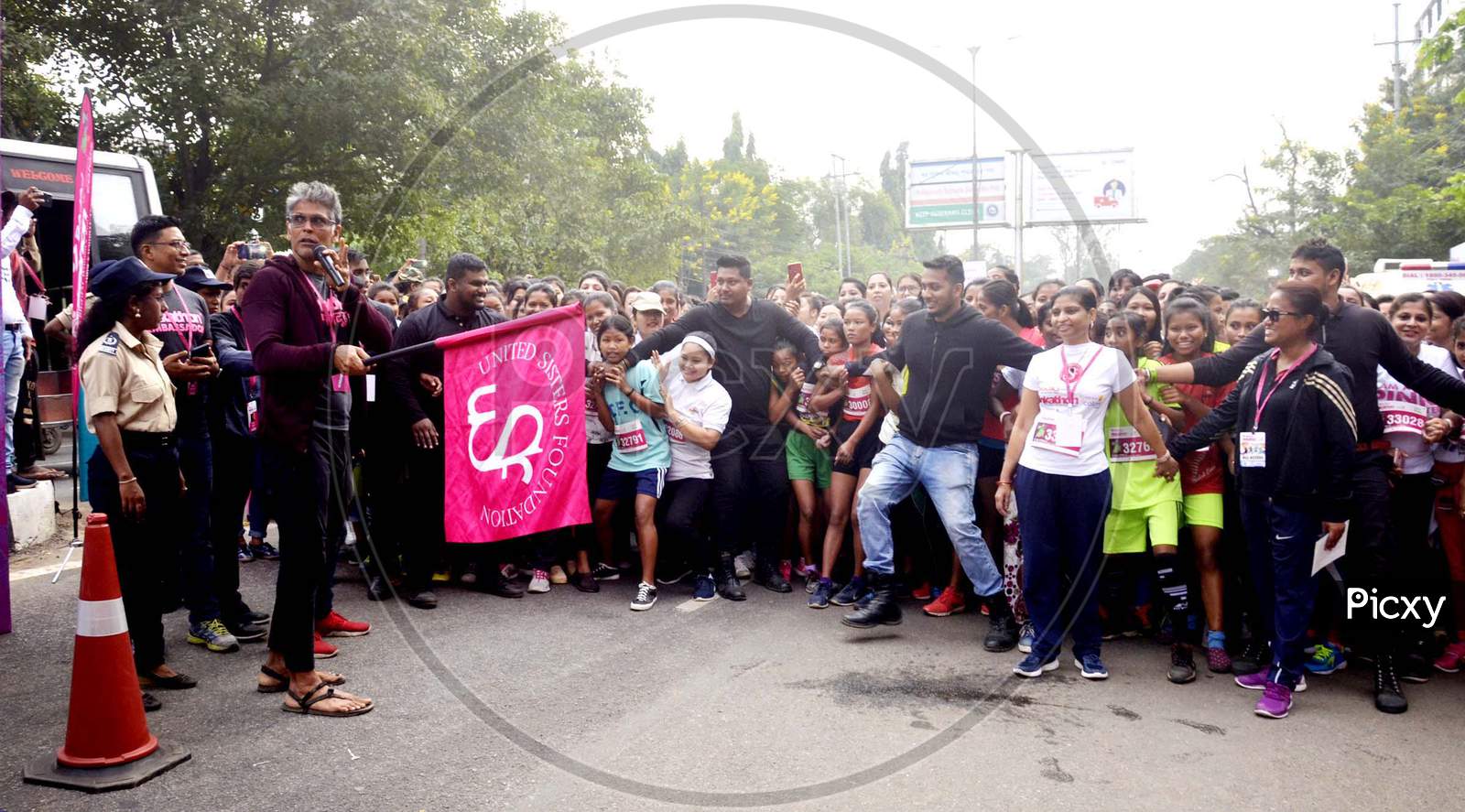 Bollywood actor Milind Soman flag off the Pinkathon Guwahati 2019