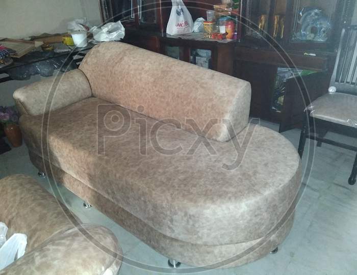 Rounded sofa design and furnishings