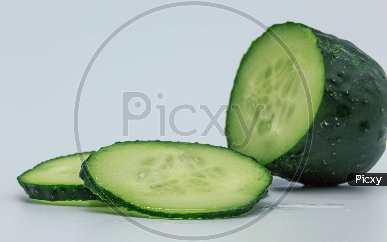 Green Cucumber Vegetable Half Cutting