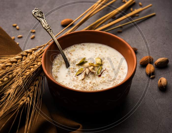 Daliya Kheer / dalia kheer / Broken Wheat Payasam or pudding