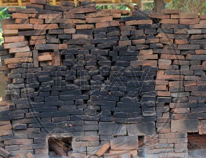 arrangement of red bricks where the combustion process